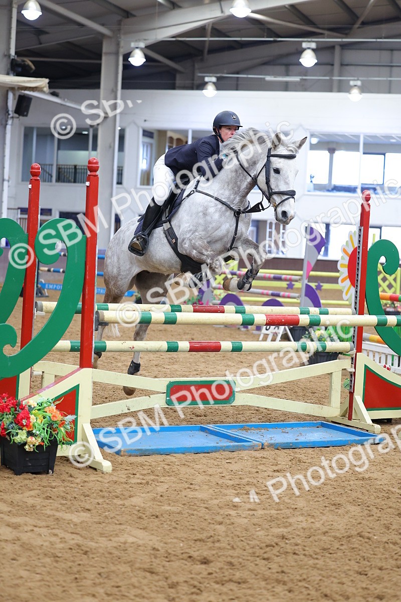 SBM_002893 - Class 8 - Senior Newcomers - 1.10m