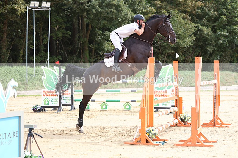 3E7A4523 - Class 9: Senior 1.30m open