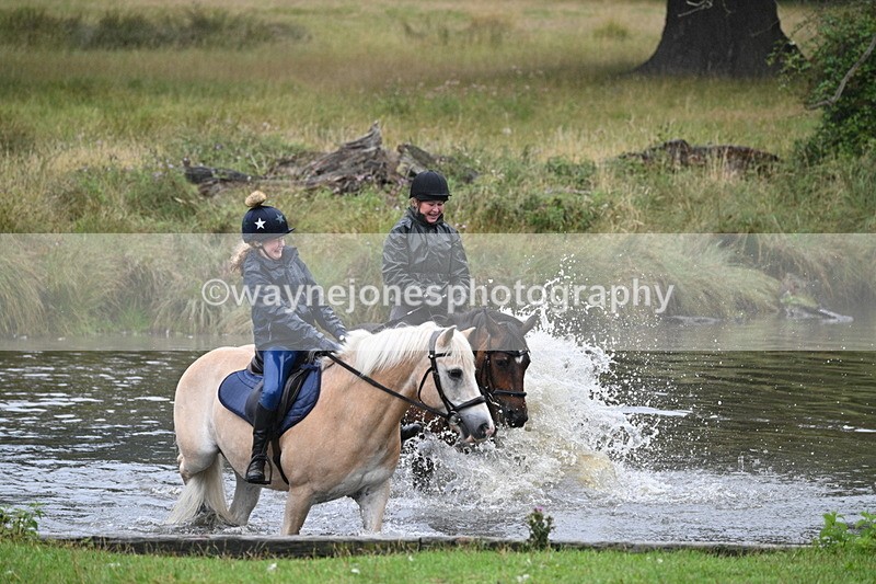 WJ7_8969 - Time at Water 11:53 to 12:23