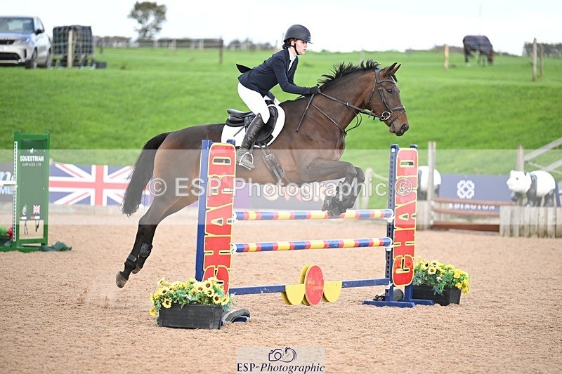 251005-144307-03959 - Cls 21 Newcomers and 1.10m