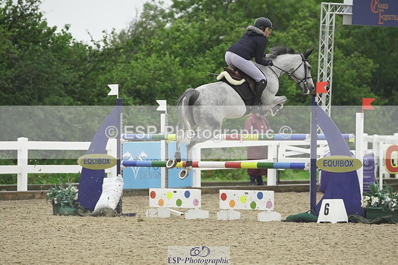 230722A-143308-09738 - Cls 23, 1 Star Gold 1.30m