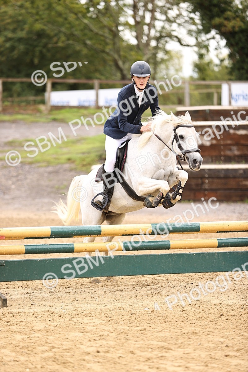 SBM_44691 - J9 - Junior Pony 70cm Championship