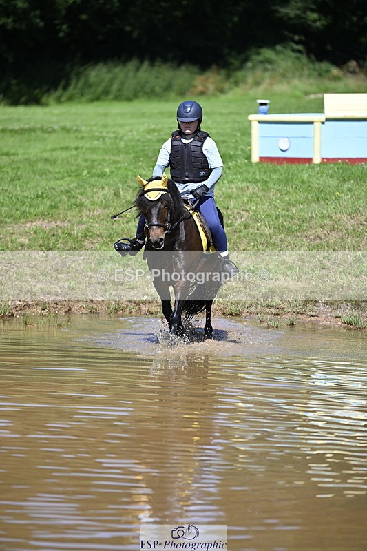 240728B-112602-01044 - Theo's Group XC