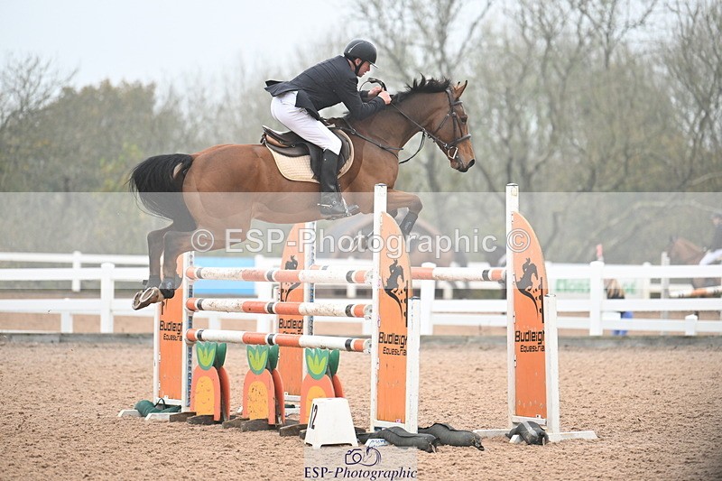 241102A-121016-04491 - SAT Cls 15 Foxhunter and 1.20m Open