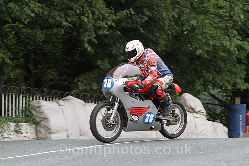 IMG_0320 - 350cc and 250cc Classic TT Race