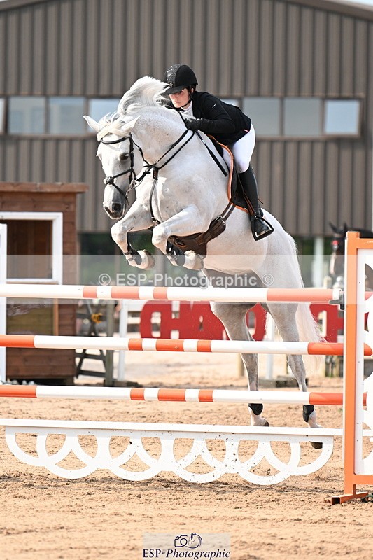 240801A-165802-02723 - Cls 6 National 1.40m Open