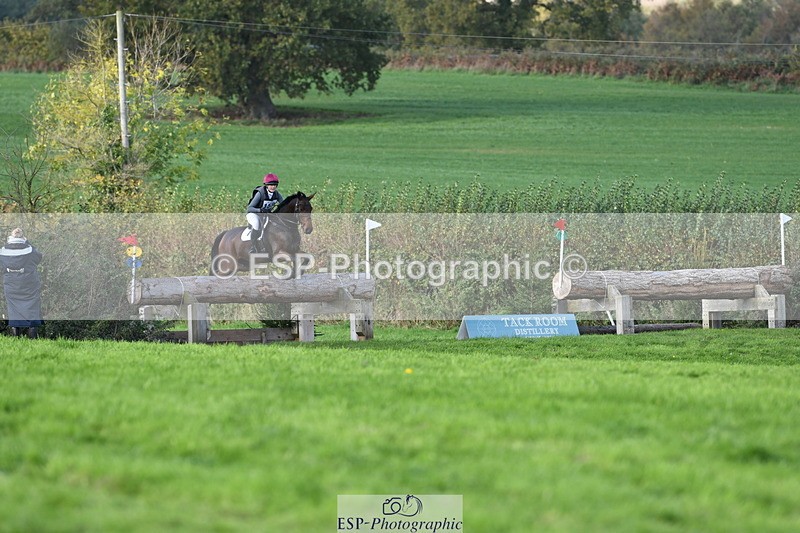 251024A-131220-11927 - B-158-Hannah.Hobhouse