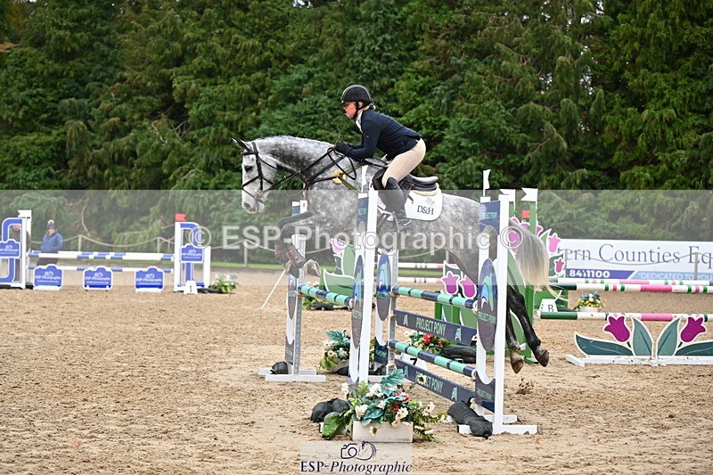 251026A-111531-23909 - D-360-Hannah.Norvill