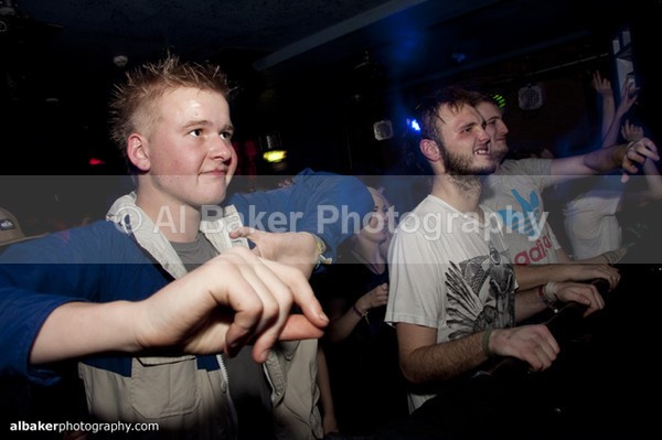 56 - Hit & Run @ factory251 19.12.11