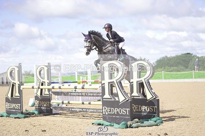 230806A-105542-01459 - Cls 13 Snr Newcomers & 1.10m Open