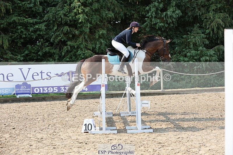 250816A-102207-00678 - Cls 3 Snr British Novice