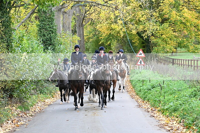 WJ7_7325 - Walk Home..