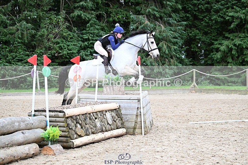 241117-144122-04682 - Cls 3 90-95cm 14.00 to 15.00