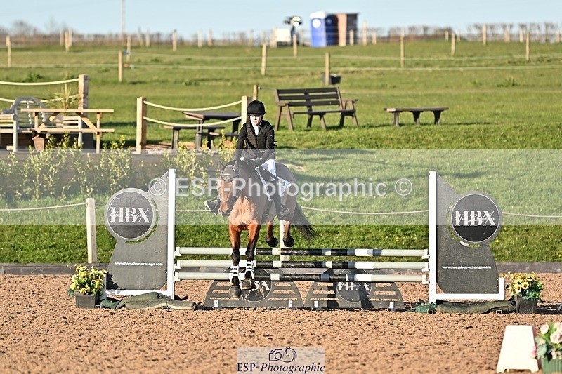 250401-183006-00686 - 80cm Classes