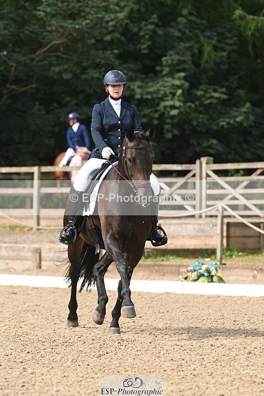 250719A-101307-03299 - 049-Veronica.Roberts-For.J'Adore