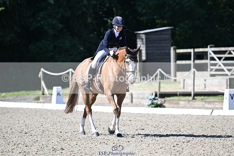 250522A-094257-02720 - A-006-Holly.Clarke-NICO