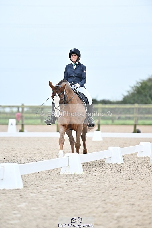 241103-153426-03161 - Novice 1 - 14.44 to 16.08