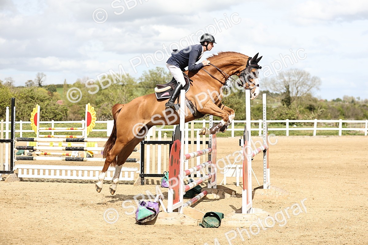 SBM_001238 - Class 4 - Senior Newcomers - 1.10m