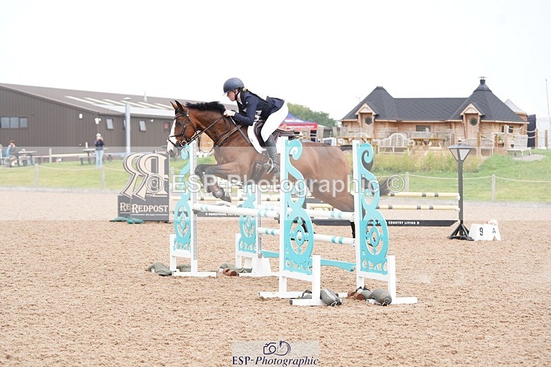 240901A-092428-05348 - 316-Francesca.Lawrence-WITH.A.LITTLE.BIT.OF.LUCK