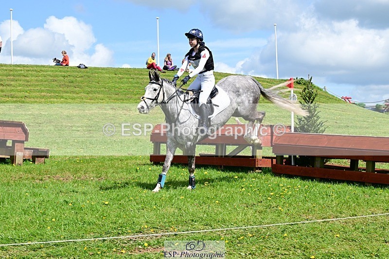 260419-125409-12143 - Q-806-Pippa.Roe