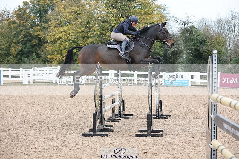 241101A-120411-01615 - FRI Cls 5 Newcomers and 1.10m Open