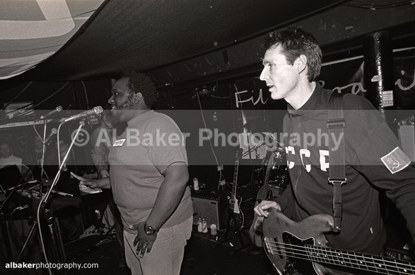 5 - Friends-&-Family @ the-roadhouse 23.03.02