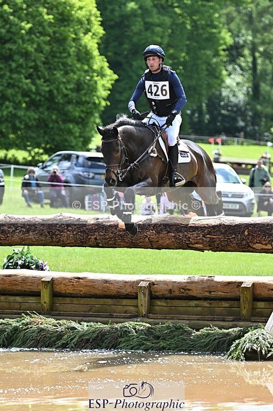 240526-114209-20648 - 426-VISCOUNT_VIKTOR-Tim_Price