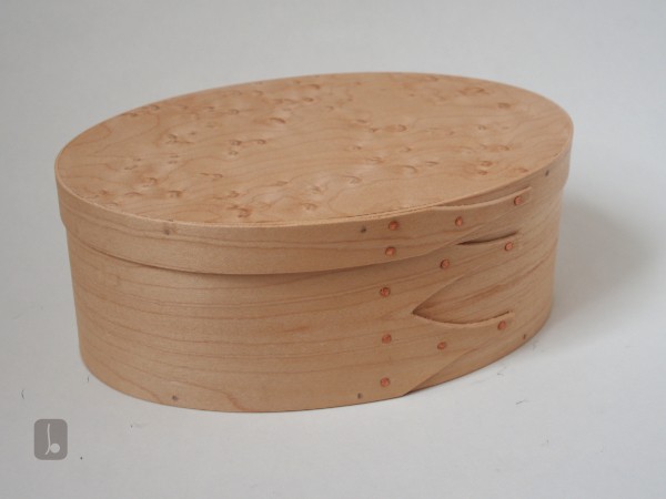 Large 'Shaker' style Maple box - Boxes