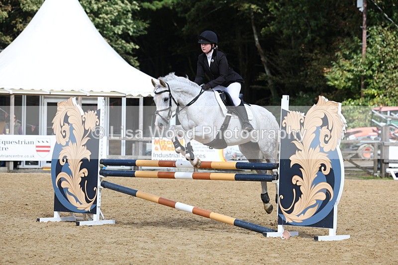 3E7A9833 - Class 10: Senior 95cm open