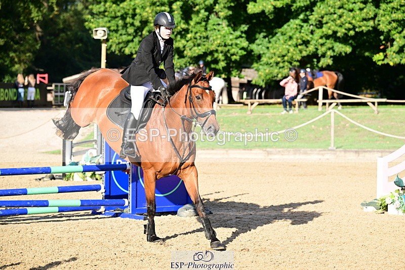 260905A-085439-00147 - Cls 01 AB 70cm Snr & Jnr