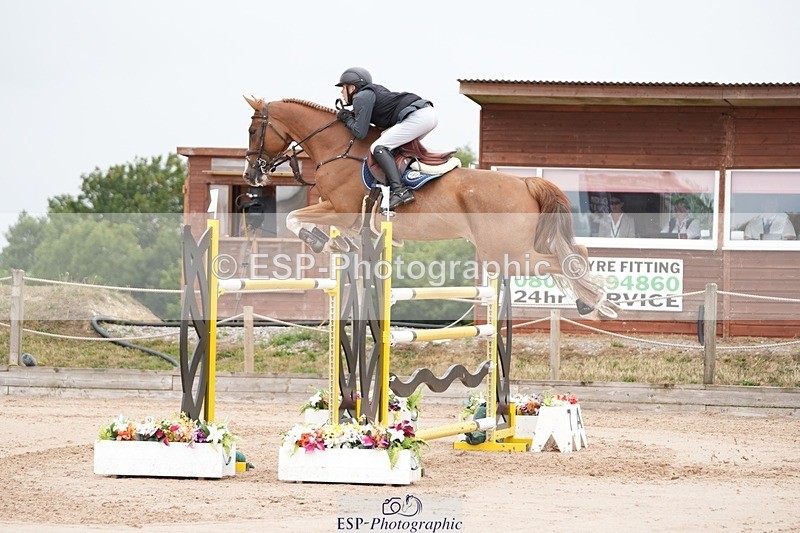 250718-105454-09836 - Cls 2, 3 Star Small Tour Break til End