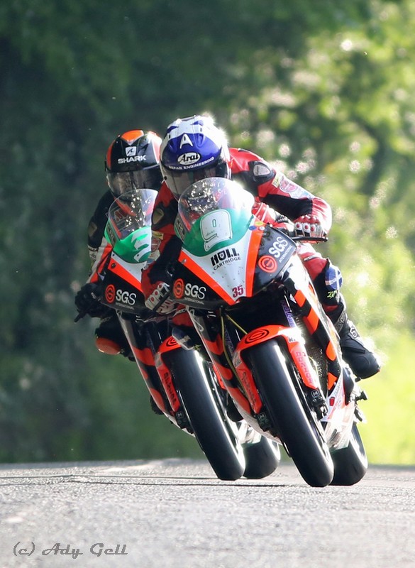 KMR In Formation - Racing