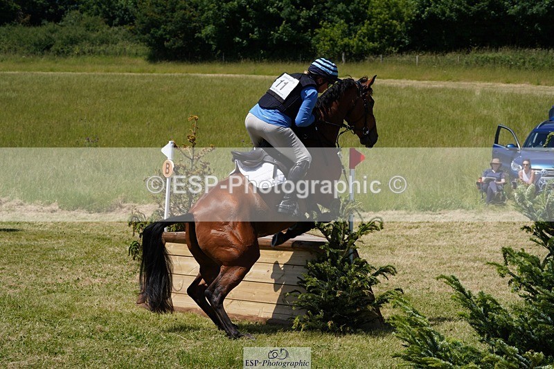 240629X-114608-1728 - 011-Katie_Ingram-HOLLYHATCH_HIGH_HOPES