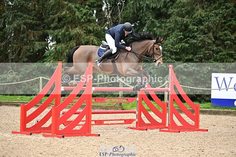 250323A-154606-05101 - Cls 25 Snr Fox & 1.20m Open