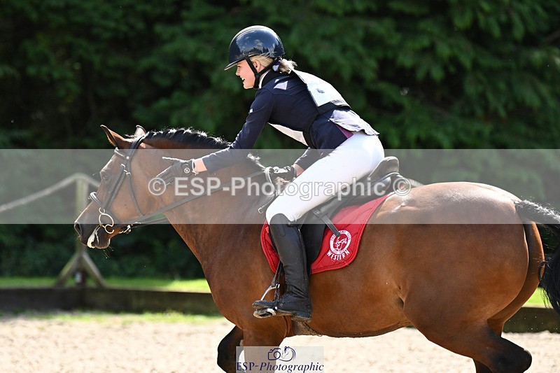 240824X-115556-25449 - 70cm Round 2 10.30 to 12.10