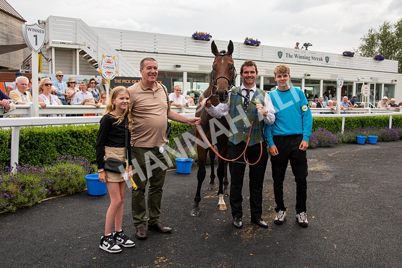 240724-Race 2-Chuti Manika-9104 - Race 2