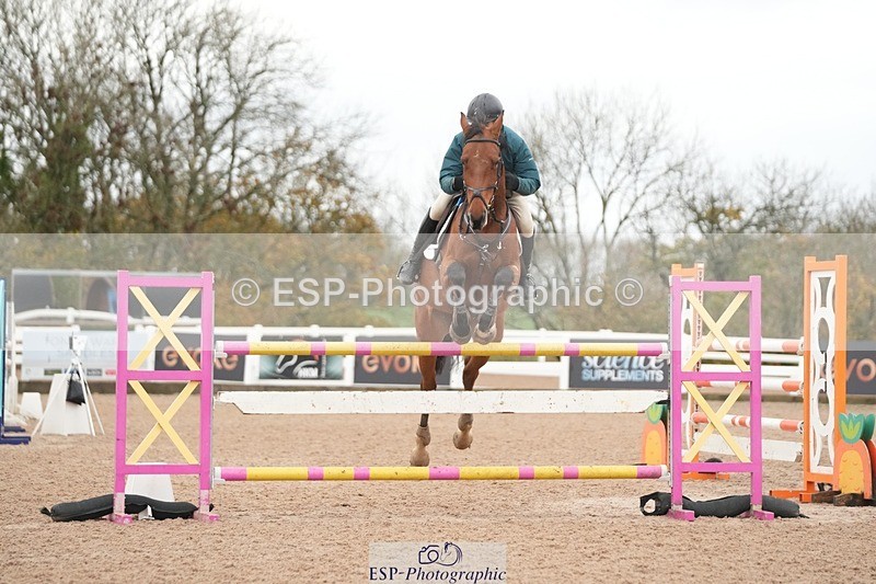 251107-131254-01101 - Cls 6 Foxhunter and 1.20m Open