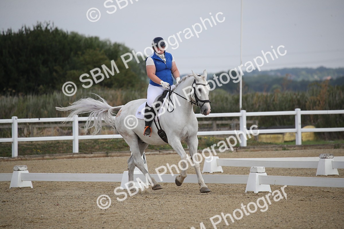 SBM_005379 - Novice 5 - 8.30.10.39