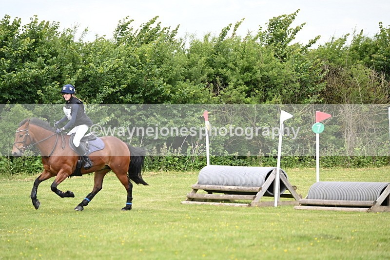 WJ6_3567 - Class 5 80cm Pairs