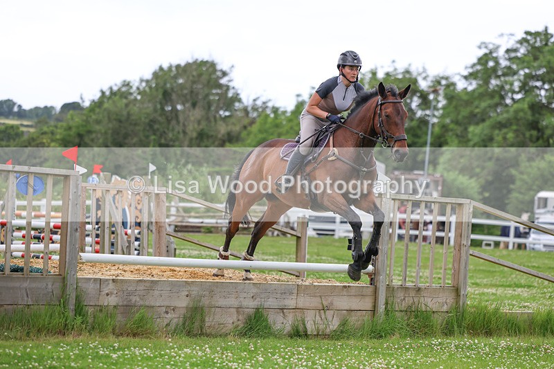 3E7A3748 - Class 6: Hawkins Motors Senior 1.00m Derby