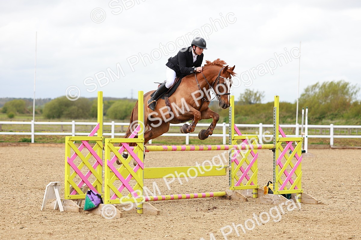 SBM_002495 - Class 10 - Senior Newcomers - 1.10m