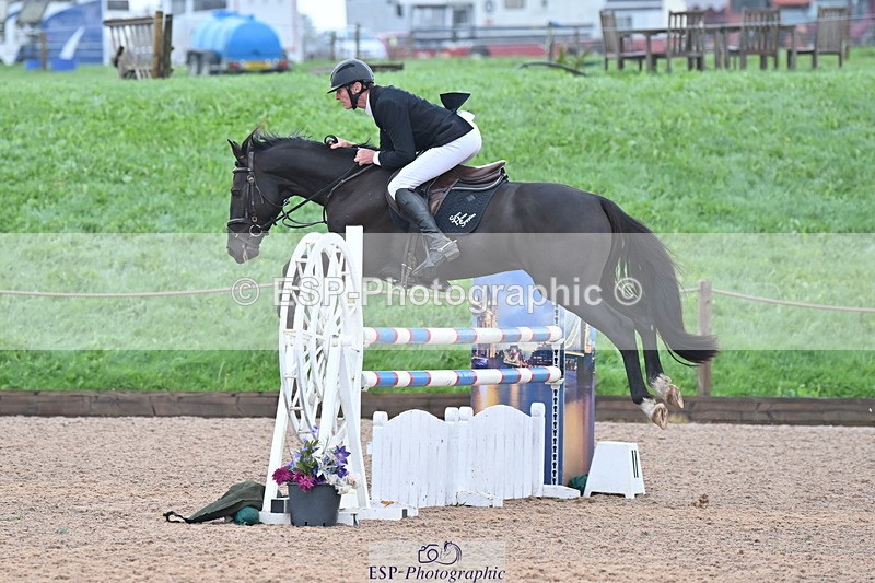 231013A-102032-01167 - Cls 7 Discovery & 1m Open