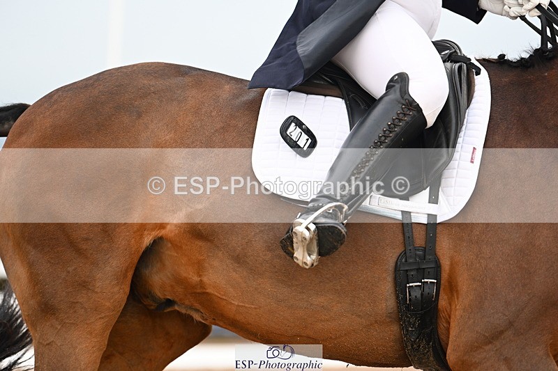 240218A-093900-05180 - 201-Emily.farleigh-Wake.up