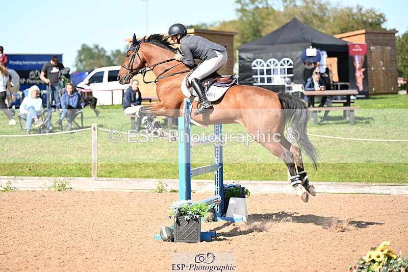 240913A-150324-04987 - Cls 17 National 1.30m Open