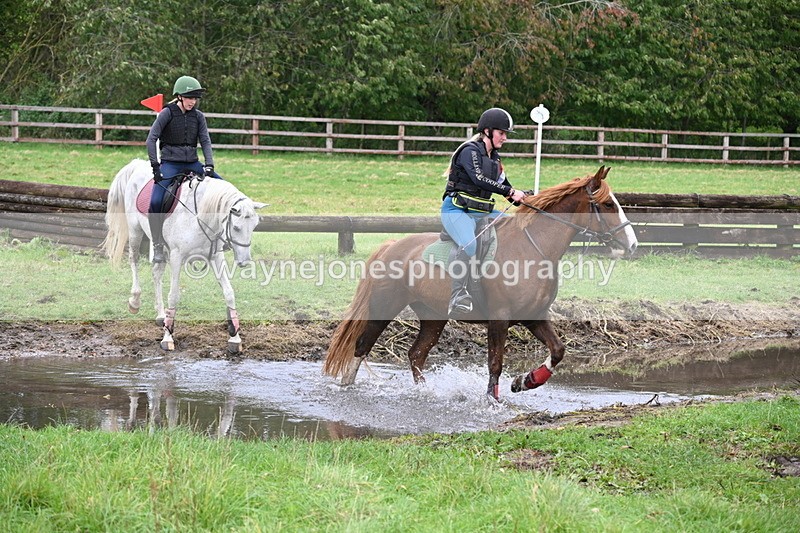 WJ6_4581 - Time at Photographer 11:57 to 12:14