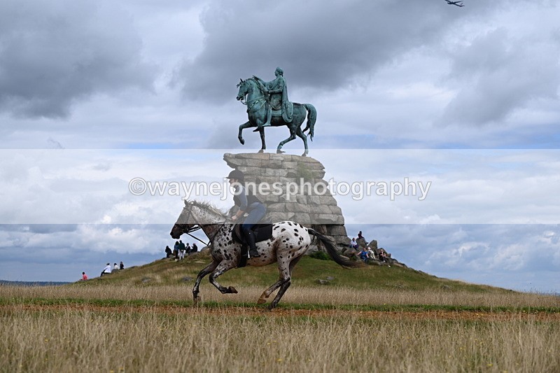 DSC_7158 - Time at Statue 12:45 to 13:15