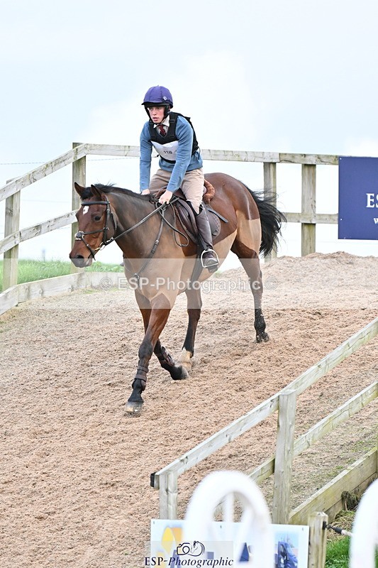 241110A-144032-01367 - 90cm 14.00 to End