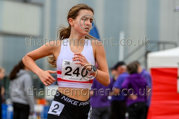 Age25SUN-929684 - Track Female Set Two