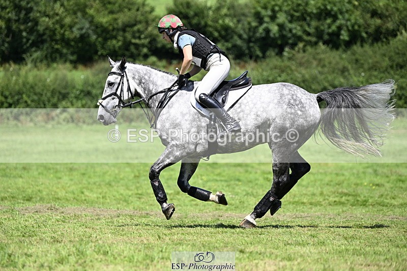 240811A-125811-03231 - 079-