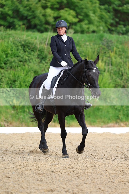 3E7A3408 - Class 2: INTRO B- INTRO 3 2024